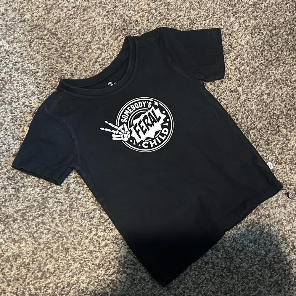 Kids FERAL shirt